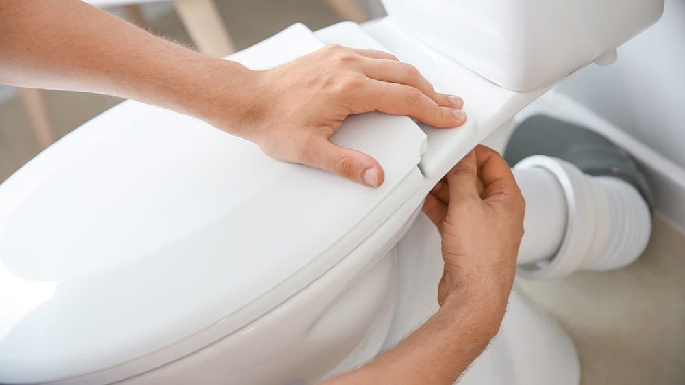 Diagnose a leaky toilet